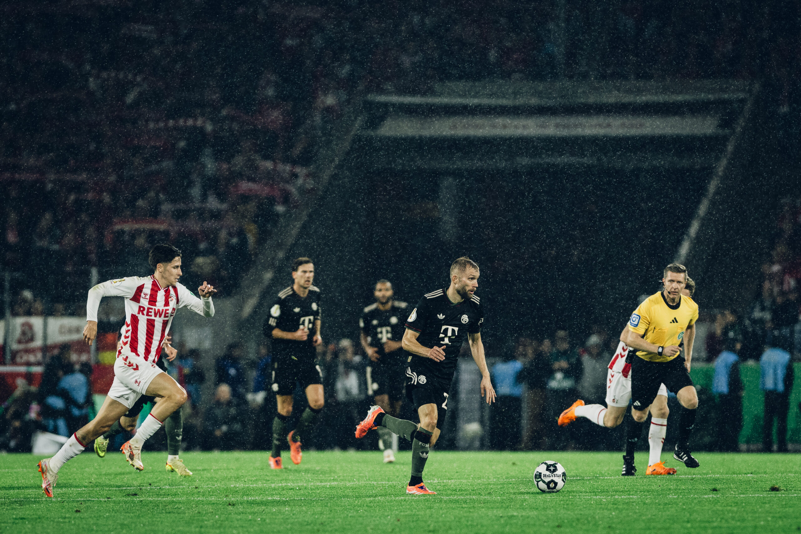 FC Bayern gegen den 1. FC Köln am letzten Spieltag der Saison